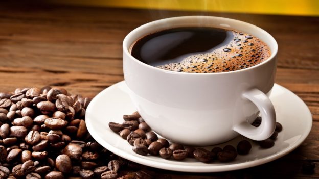 روزاسه, قهوه بدون کافئین, نوشیدنی‌های دارای کافئین, 